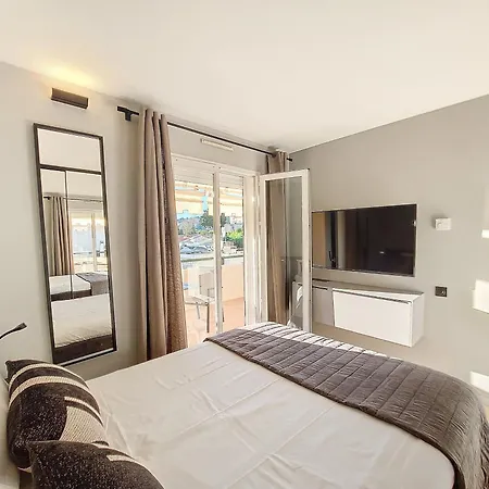 Nestor&jeeves -perle Doree - Terrace - Design Apartment *